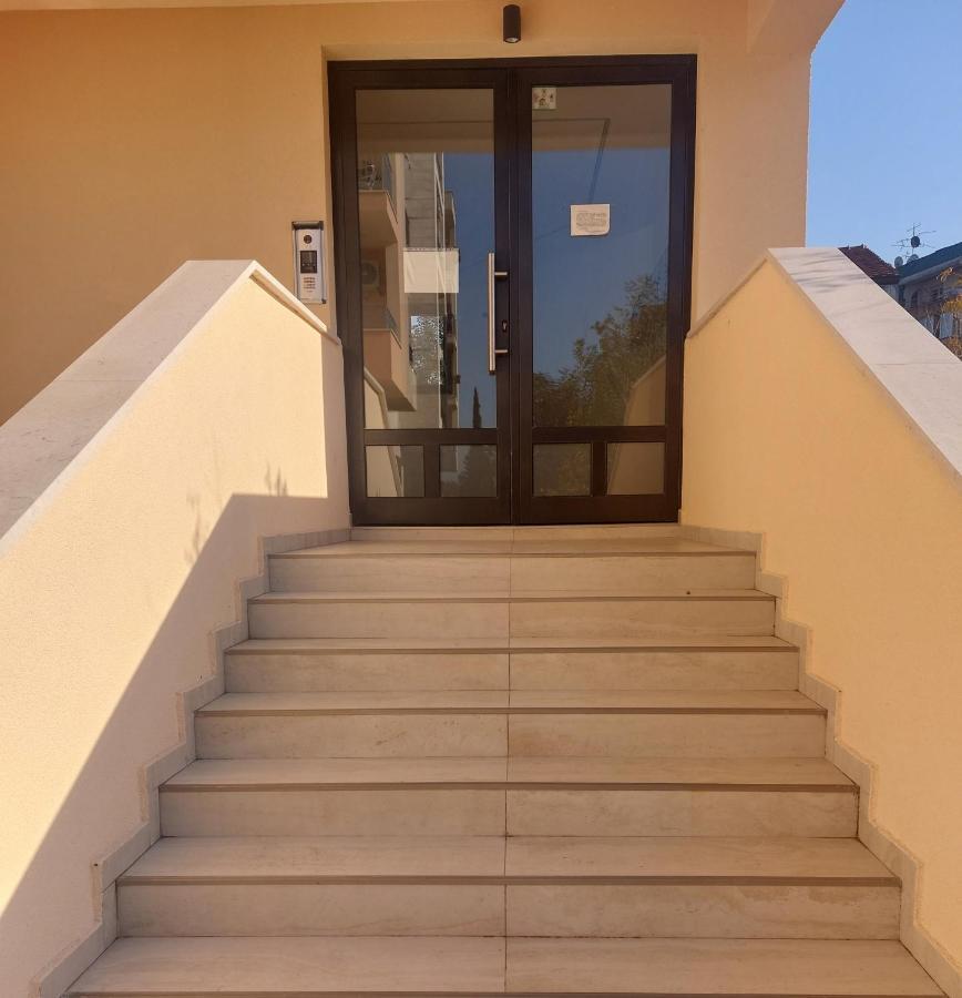 Aria Apartmani Podgorica Exteriör bild